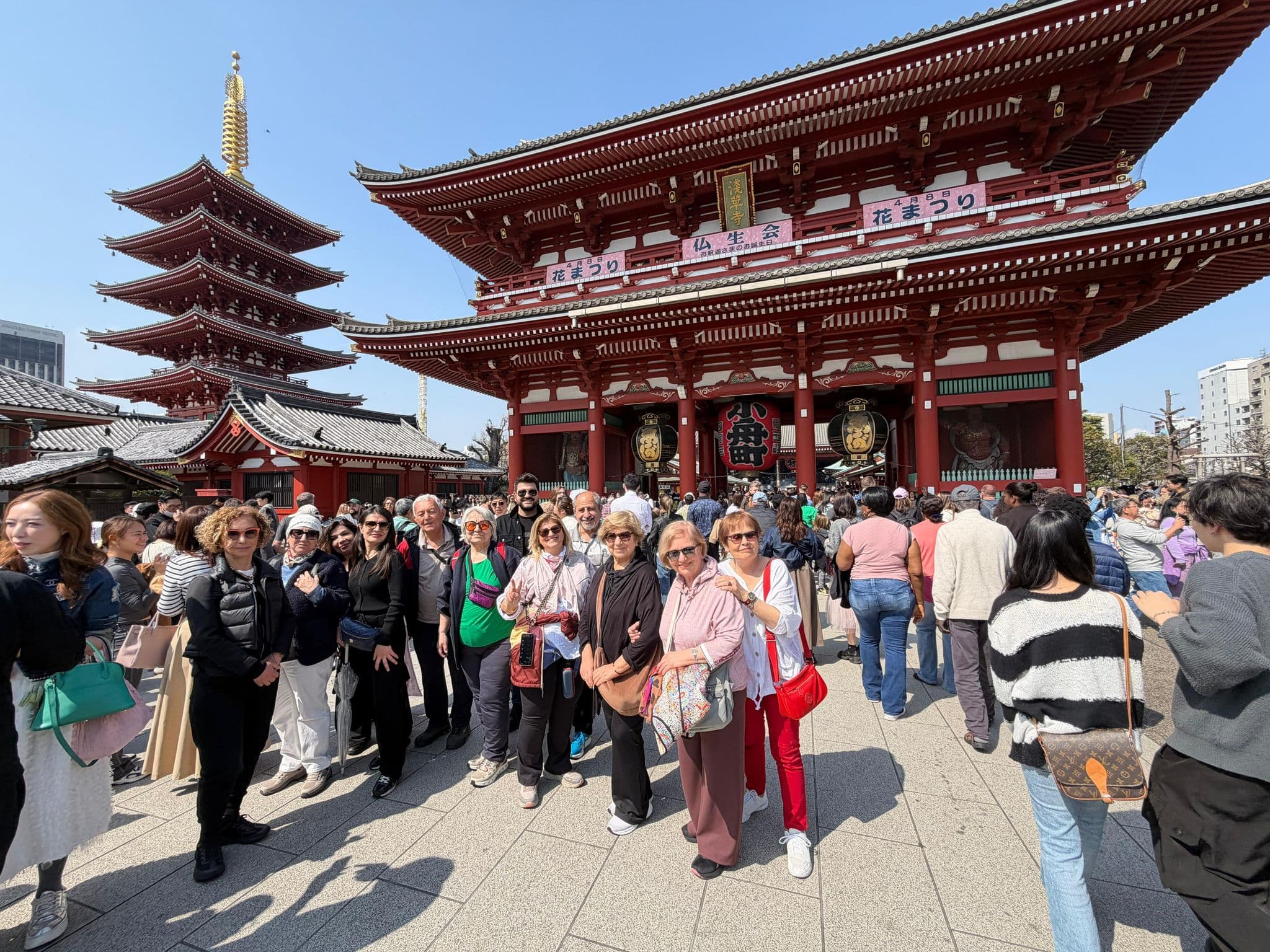 Japonya & G.Kore Turu - 12 Şehir — yolcu fotoğrafı 1